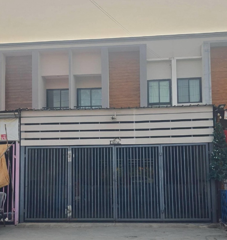 Townhouse Pathum Thani Lam Luk Ka Lat Sawai 961680