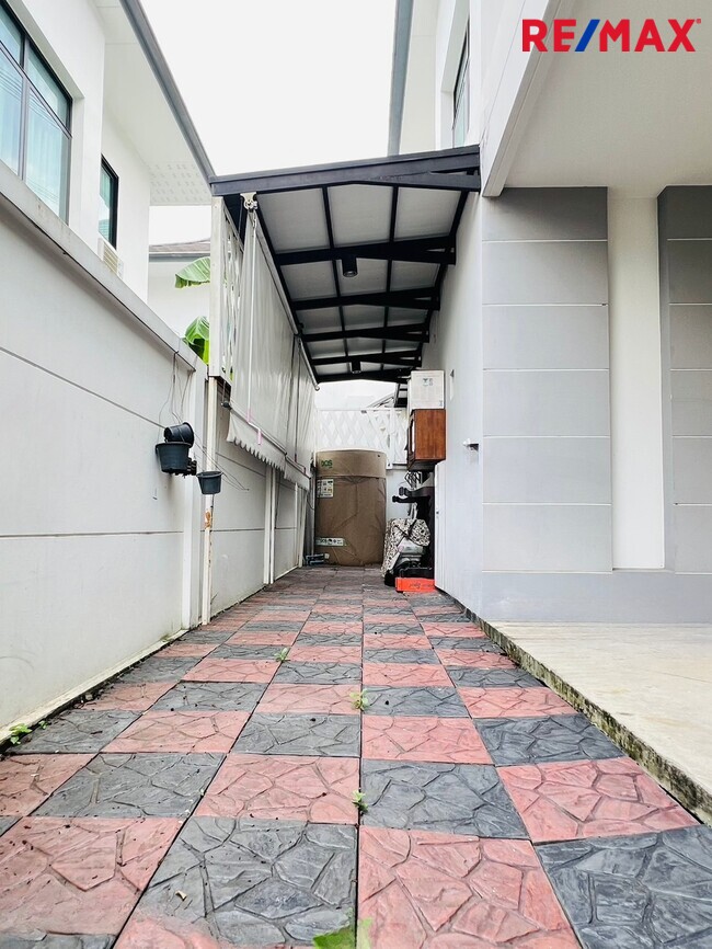 บ้านเดี่ยว บลูลากูน 2 กรุงเทพมหานคร ประเวศ ดอกไม้ 9000000