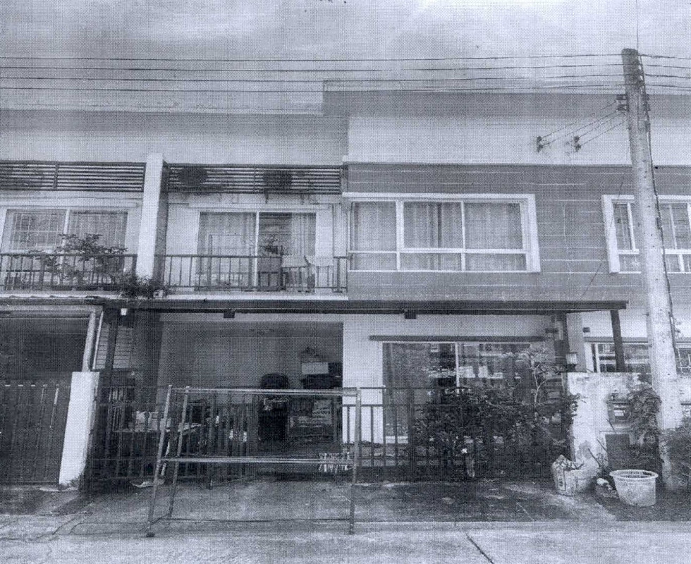 Townhouse Pathum Thani Lam Luk Ka Lat Sawai 1120704