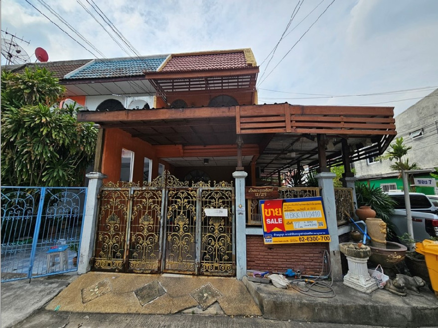 ทาวน์เฮ้าส์ หมู่บ้านฐิติพร กรุงเทพมหานคร สะพานสูง สะพานสูง 2520000
