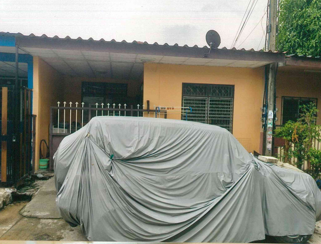Townhouse Pathum Thani Thanyaburi Lam Phak Kut 584910