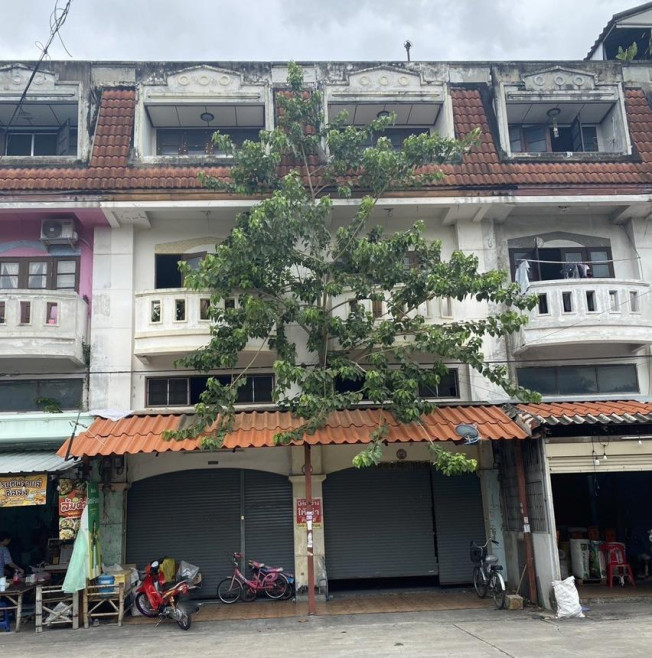 Commercial building Bangkok Bang Khen Tha Raeng 6200000