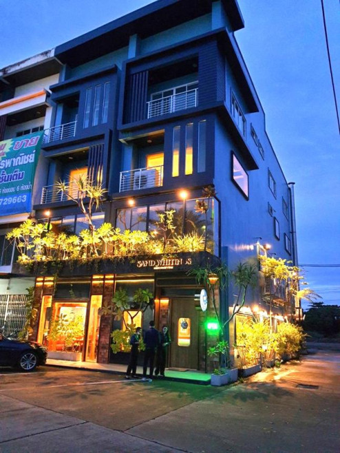Commercial building Trang Mueang Trang Thap Thiang 11000000