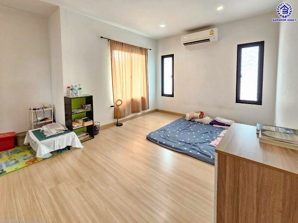 Single house Nonthaburi Pak Kret Tha It 4390000