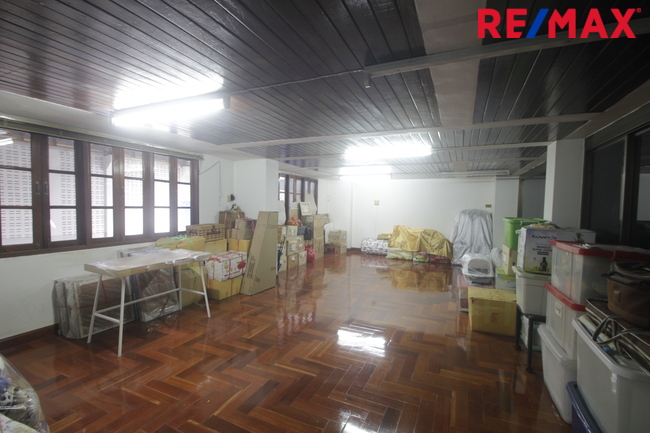 อาคารพาณิชย์ นนทบุรี บางบัวทอง บางบัวทอง 26900000