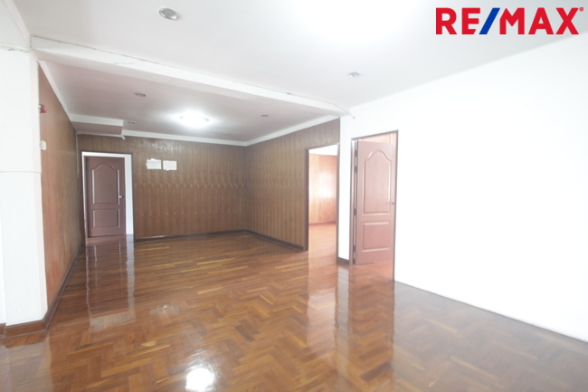อาคารพาณิชย์ นนทบุรี บางบัวทอง บางบัวทอง 26900000