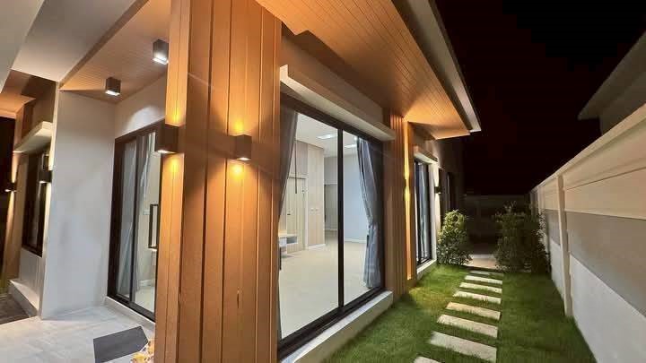 บ้านเดี่ยว ออร่า เฮ้าส์ 32 อุทัยธานี บ้านไร่ บ้านบึง 2071000