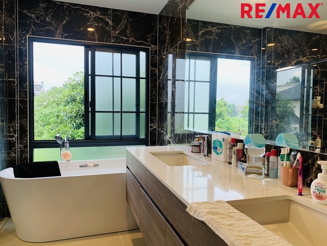 บ้านเดี่ยว เดอะซิตี้ ปิ่นเกล้า-บรมฯ 3 กรุงเทพมหานคร ตลิ่งชัน บางระมาด 32900000