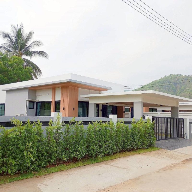 บ้านเดี่ยว ออร่า เฮ้าส์ 32 อุทัยธานี บ้านไร่ บ้านบึง 2088000