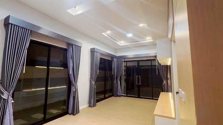 บ้านเดี่ยว ออร่า เฮ้าส์ 32 อุทัยธานี บ้านไร่ บ้านบึง 2088000