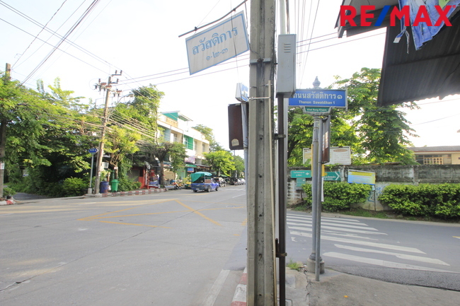 ที่ดินเปล่า กรุงเทพมหานคร หนองแขม หนองแขม 5130000