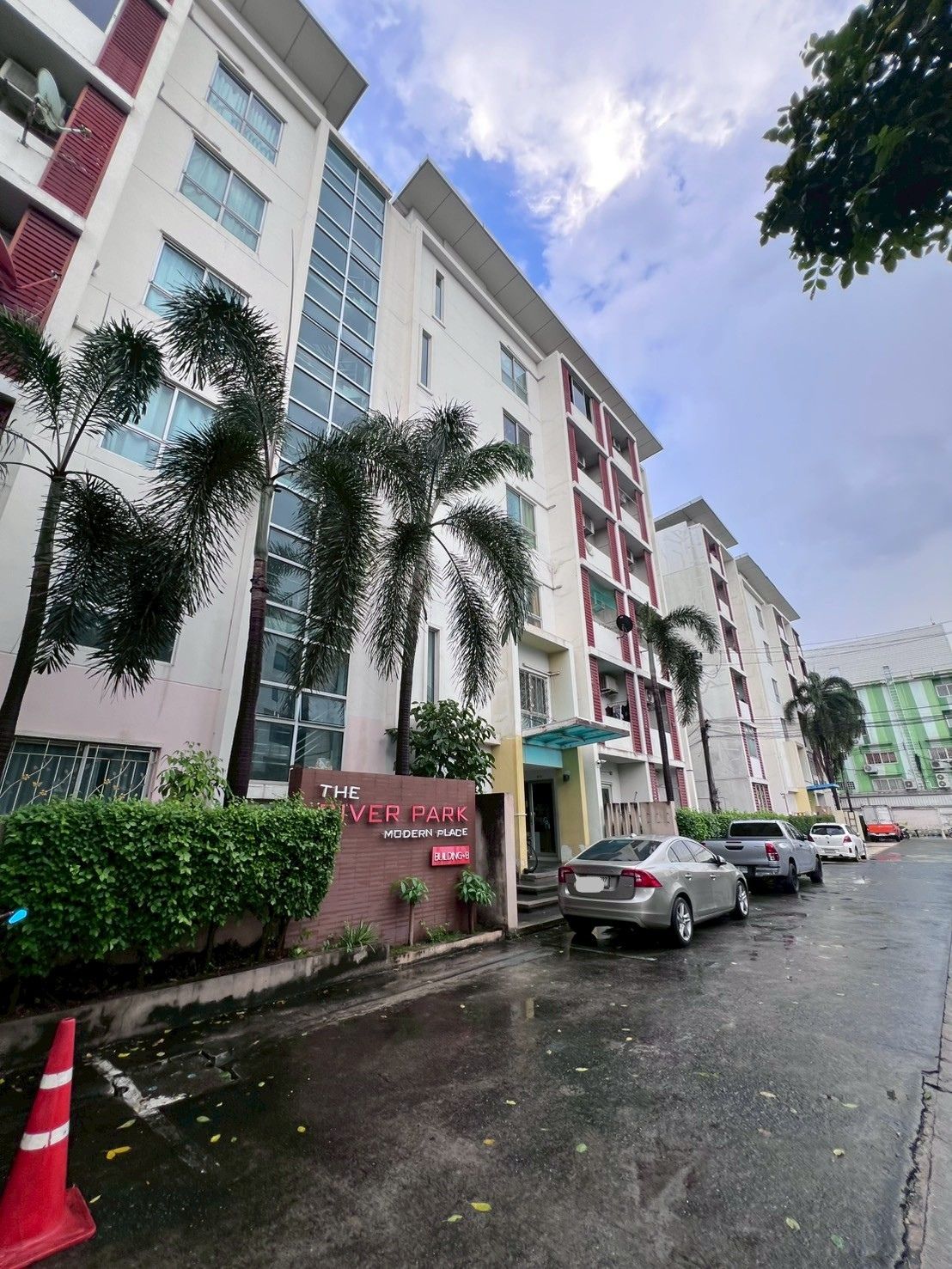 Condominium Pathum Thani Lam Luk Ka Khu Khot 1100000