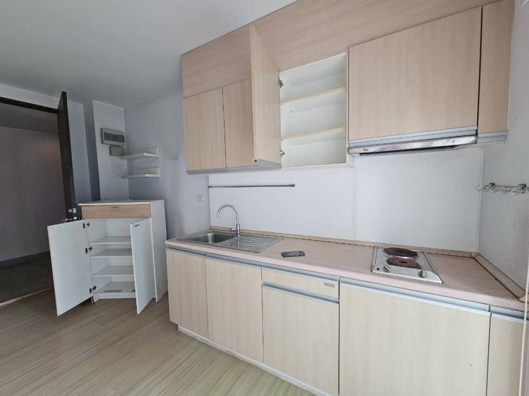 Condominium Samut Prakan Mueang Samut Prakan Samrong Nuea 1500000