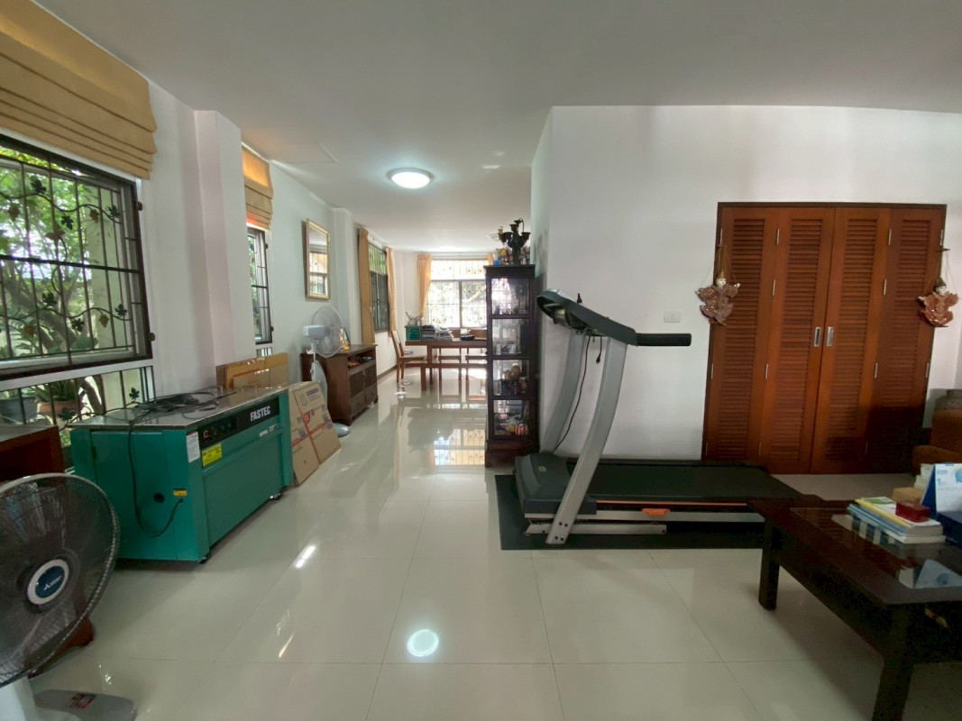 ทาวน์เฮ้าส์ จิราวดี นนทบุรี เมืองนนทบุรี บางกระสอ 3900000