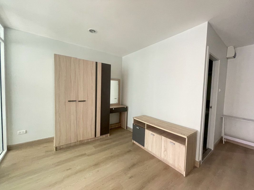 คอนโด รีเจ้นท์ ออร์คิดส์ ตลาดพลู เฟส 1 กรุงเทพมหานคร ธนบุรี ตลาดพลู 1960000