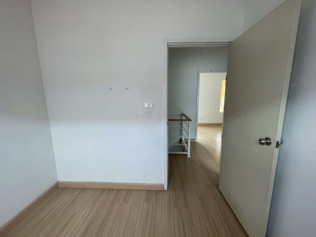 ทาวน์เฮ้าส์ ปทุมธานี เมืองปทุมธานี สวนพริกไทย 1890000