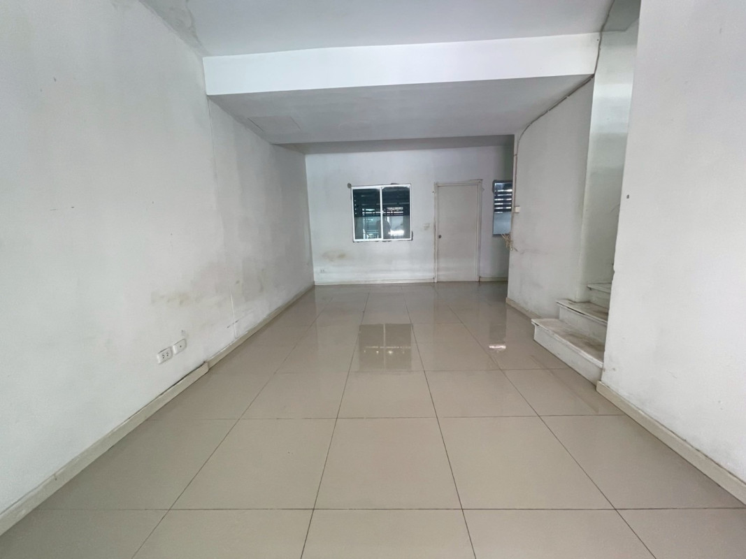 ทาวน์เฮ้าส์ ปทุมธานี เมืองปทุมธานี สวนพริกไทย 1890000