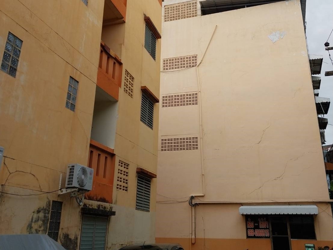 คอนโด พี แอนด์ พี คอนโดทาวน์ ชลบุรี บางละมุง หนองปรือ 740000