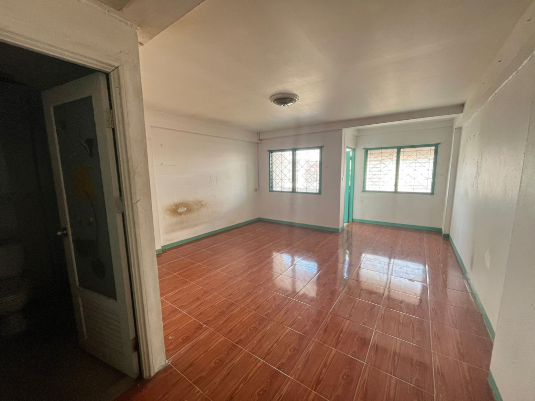 คอนโด พี แอนด์ พี คอนโดทาวน์ ชลบุรี บางละมุง หนองปรือ 740000