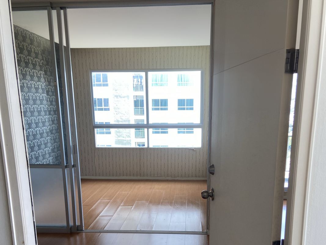 คอนโด ลุมพินี ซีวิว จอมเทียน ชลบุรี บางละมุง หนองปรือ 1980980