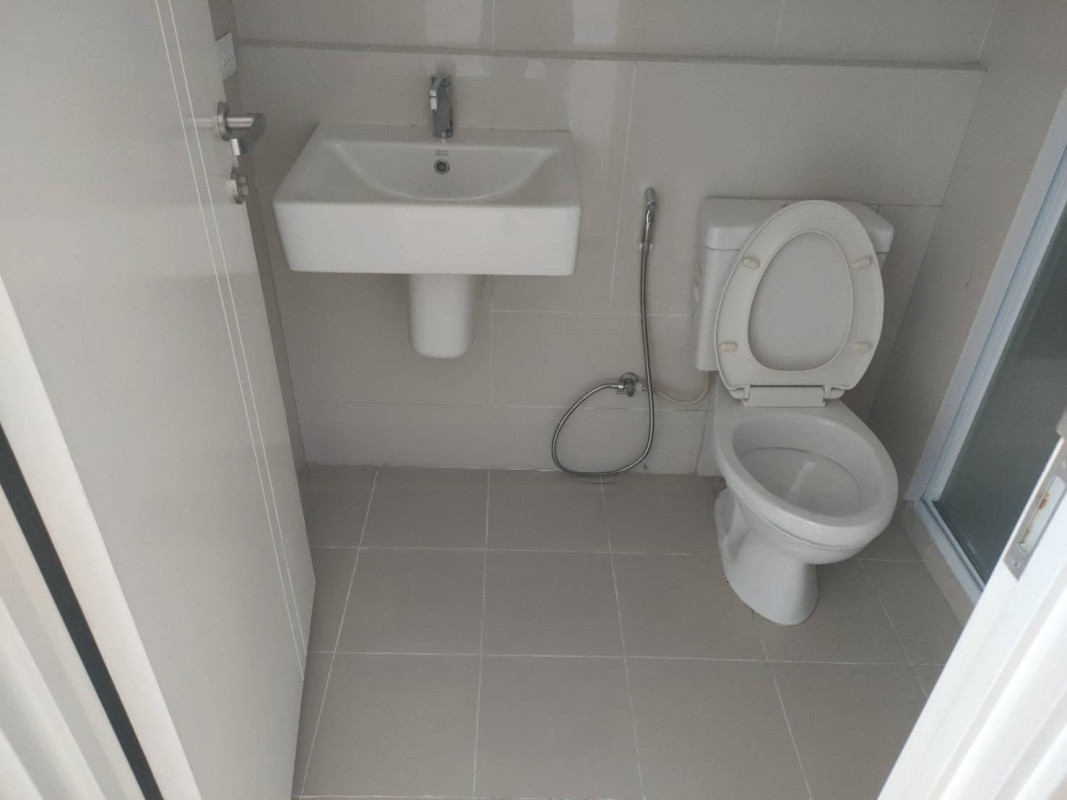 คอนโด เดอะ เบส อัพทาวน์ ภูเก็ต ภูเก็ต เมืองภูเก็ต รัษฎา 4025000