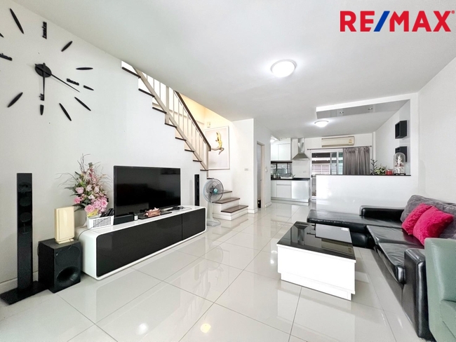 ทาวน์เฮ้าส์ Town Avenue กรุงเทพมหานคร บางกะปิ หัวหมาก 4390000