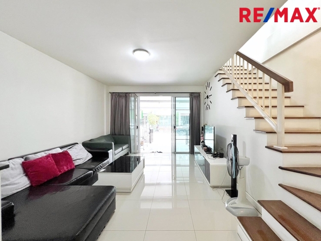 ทาวน์เฮ้าส์ Town Avenue กรุงเทพมหานคร บางกะปิ หัวหมาก 4390000