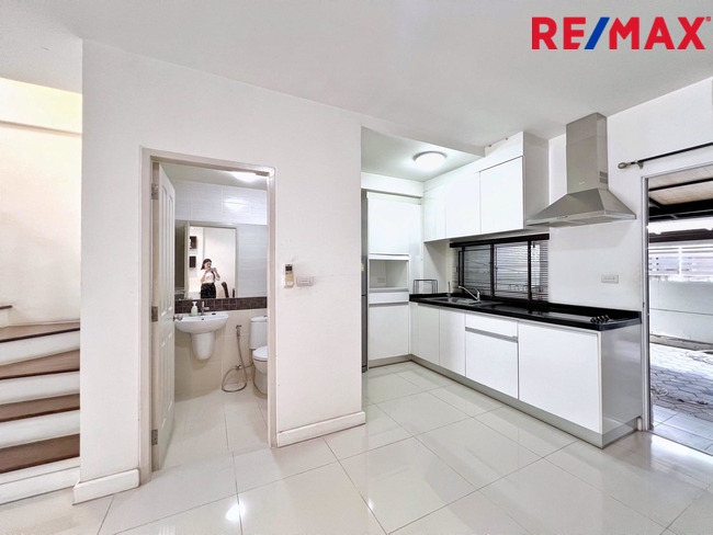 ทาวน์เฮ้าส์ Town Avenue กรุงเทพมหานคร บางกะปิ หัวหมาก 4390000