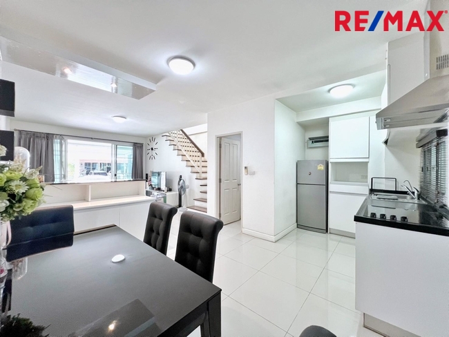 ทาวน์เฮ้าส์ Town Avenue กรุงเทพมหานคร บางกะปิ หัวหมาก 4390000