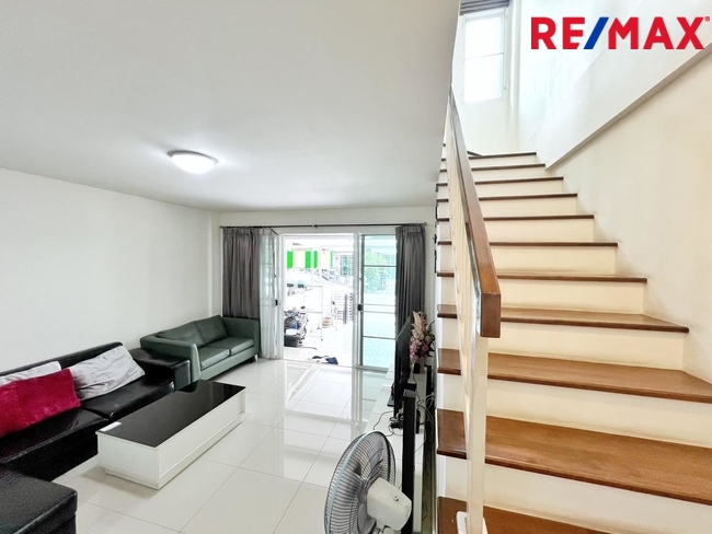 ทาวน์เฮ้าส์ Town Avenue กรุงเทพมหานคร บางกะปิ หัวหมาก 4390000