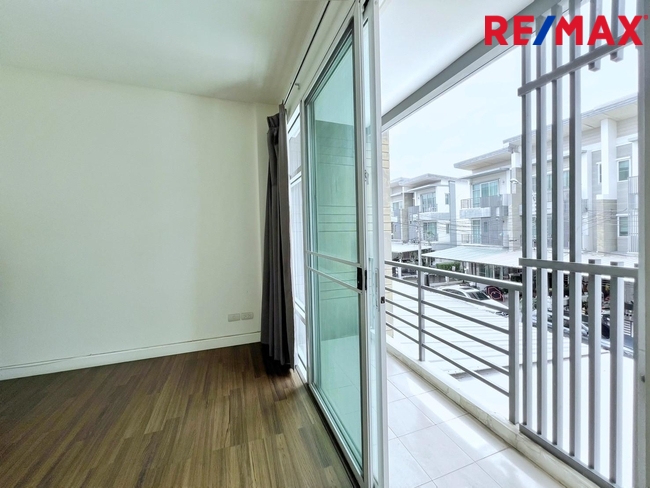 ทาวน์เฮ้าส์ Town Avenue กรุงเทพมหานคร บางกะปิ หัวหมาก 4390000