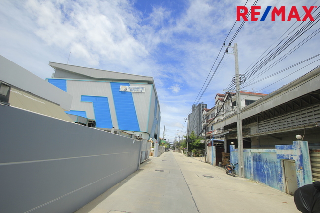 ที่ดินเปล่า ที่ดินสุขุมวิท117 ซ.ภาณุวงศ์14 แถมบ้านเดี่ยว1ชั้น ทำเลดี ค้าขาย5ตารางวา ปัจจุบันเป็นบ้านเช่า สมุทรปราการ เมืองสมุทรปราการ บางด้วน 4225000