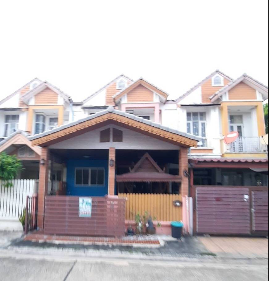 Townhouse Bangkok Sai Mai O Ngoen 2345555