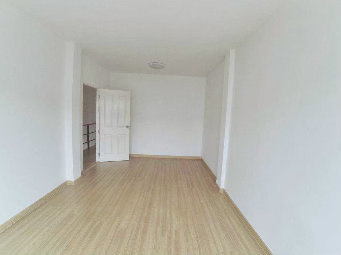 ทาวน์เฮ้าส์ ลาวัลเล่ทาวน์ 2 ประจวบคีรีขันธ์ ปราณบุรี วังก์พง 1400000