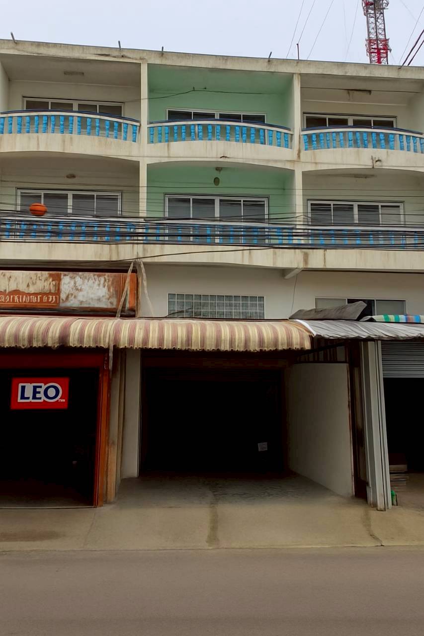 อาคารพาณิชย์ นครปฐม เมืองนครปฐม สนามจันทร์ 2800000