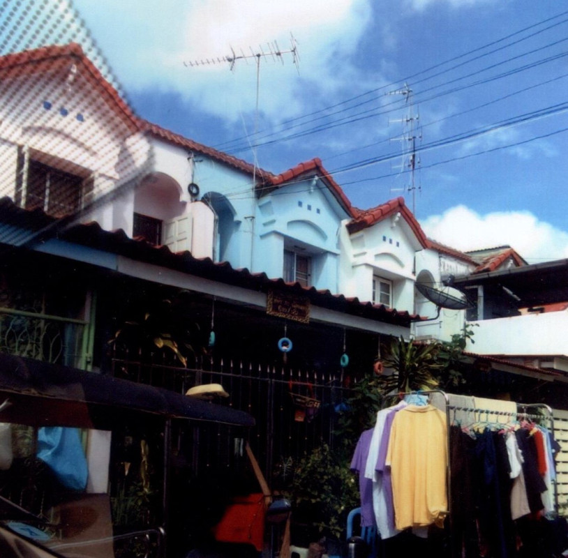 ทาวน์เฮ้าส์ สมุทรปราการ เมืองสมุทรปราการ ท้ายบ้าน 648340