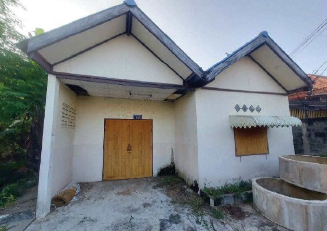 ทาวน์เฮ้าส์ กำแพงเพชร ขาณุวรลักษบุรี สลกบาตร 579150