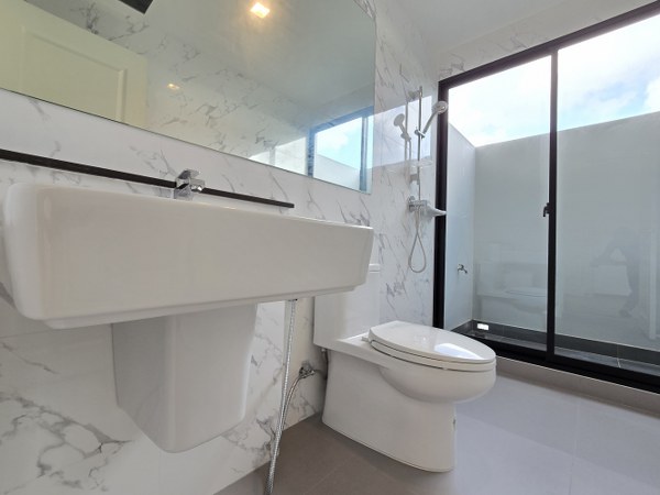 บ้านเดี่ยว ลัดดารมย์ พุทธมลฑลสาย3 กรุงเทพมหานคร ทวีวัฒนา ทวีวัฒนา 17900000