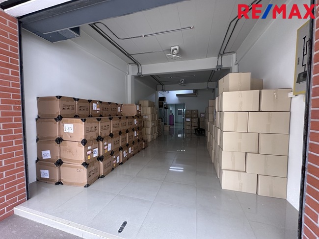 อาคารพาณิชย์ ธนบุรีคอมเพล็กซ์ กรุงเทพมหานคร บางขุนเทียน แสมดำ 12000000