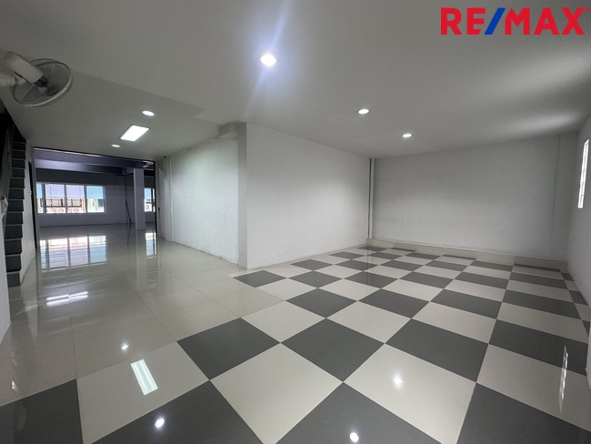 อาคารพาณิชย์ ธนบุรีคอมเพล็กซ์ กรุงเทพมหานคร บางขุนเทียน แสมดำ 12000000