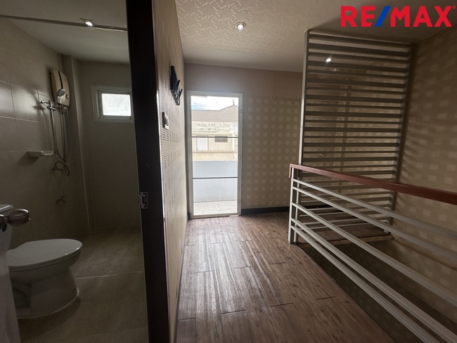 อาคารพาณิชย์ ธนบุรีคอมเพล็กซ์ กรุงเทพมหานคร บางขุนเทียน แสมดำ 12000000