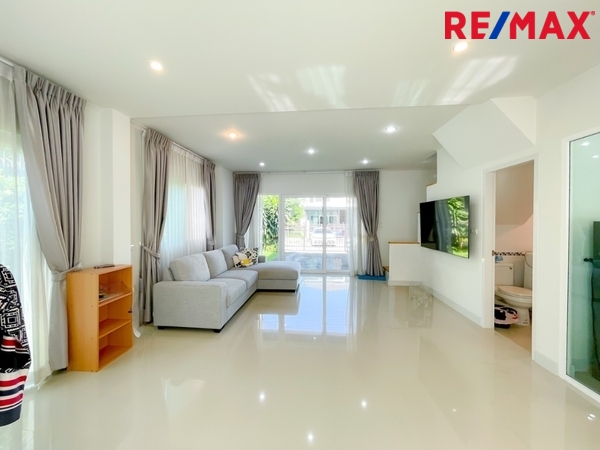 บ้านแฝด ศุภาลัย วิลล์ รามอินทรา 117 กรุงเทพมหานคร มีนบุรี มีนบุรี 5150000