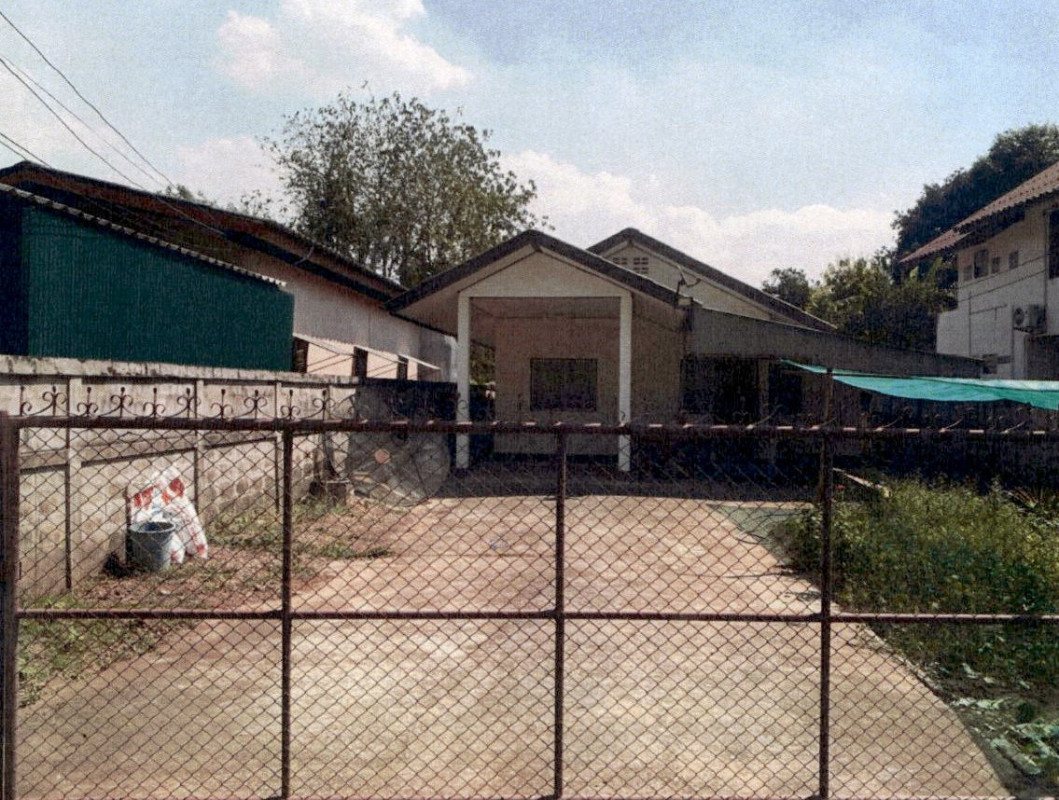 บ้านเดี่ยว ลำปาง เถิน ล้อมแรด 825370