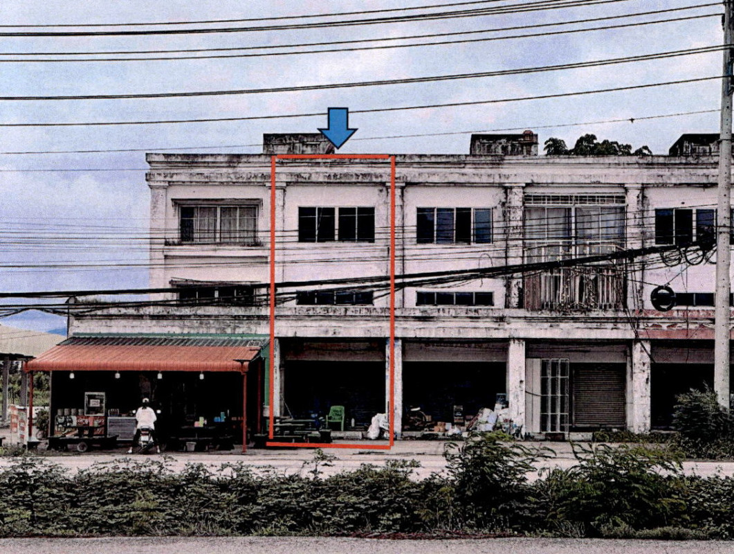 ทาวน์เฮ้าส์ ลำปาง เถิน ล้อมแรด 732240