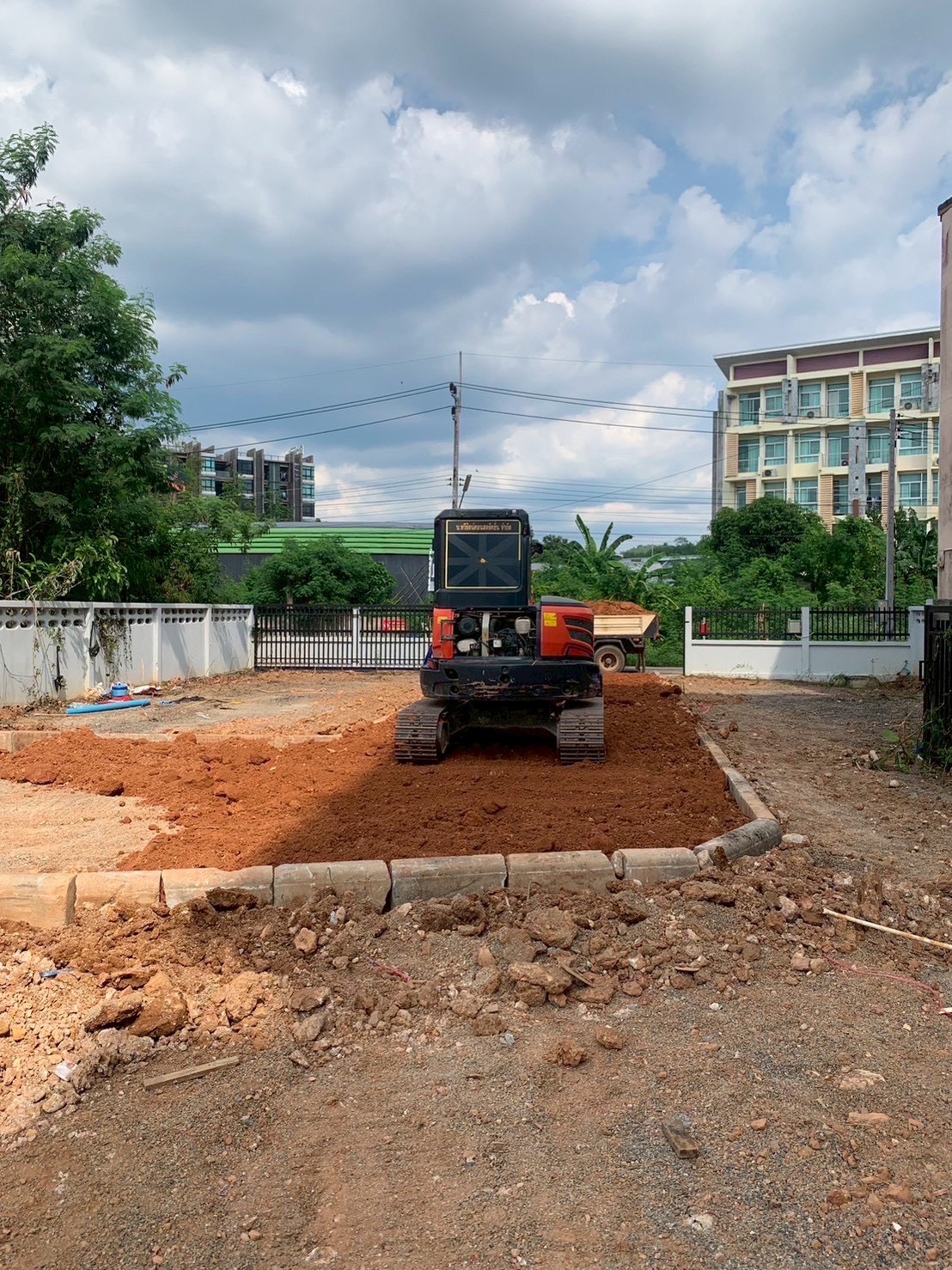 ที่ดินเปล่า สงขลา หาดใหญ่ คอหงส์ 135000000