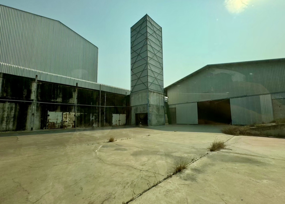 โรงงาน/โกดัง สุพรรณบุรี สามชุก วังลึก 105430000