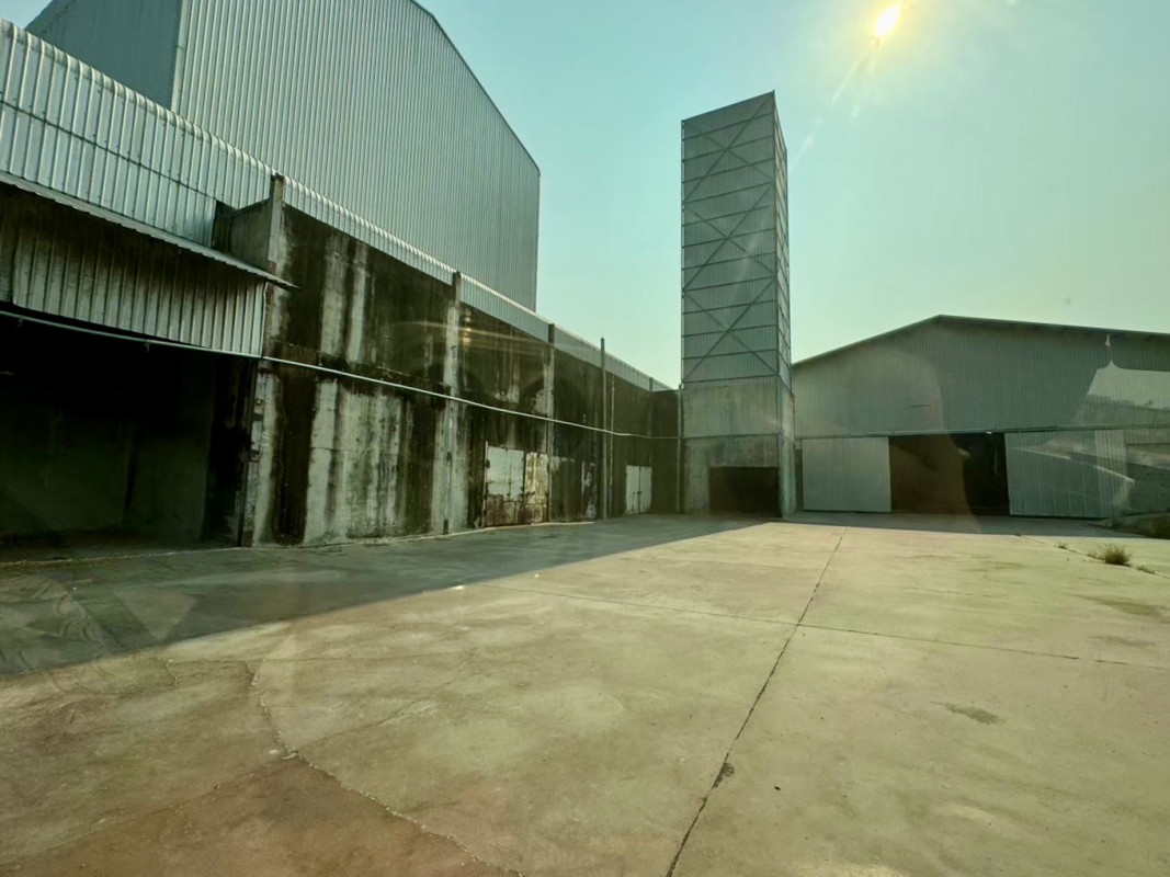 โรงงาน/โกดัง สุพรรณบุรี สามชุก วังลึก 105430000