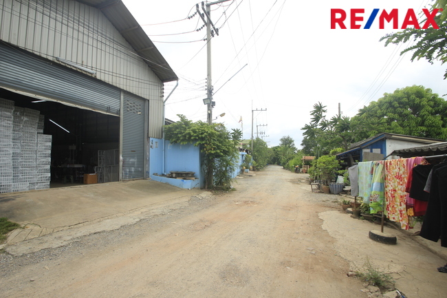 ที่ดินเปล่า สมุทรสาคร เมืองสมุทรสาคร นาดี 17331000