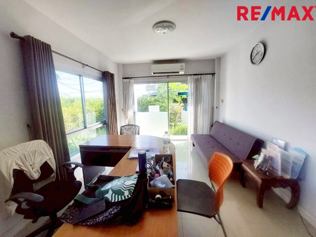 ทาวน์เฮ้าส์ เทอร์เรสพาร์ค สมุทรสาคร กระทุ่มแบน อ้อมน้อย 2550000