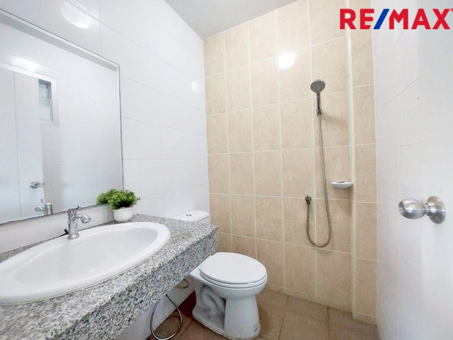 ทาวน์เฮ้าส์ เทอร์เรสพาร์ค สมุทรสาคร กระทุ่มแบน อ้อมน้อย 2550000